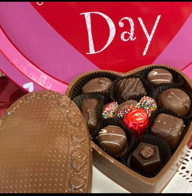 Edible filled Chocolate Boxes for your Valentine at Tripician’s!